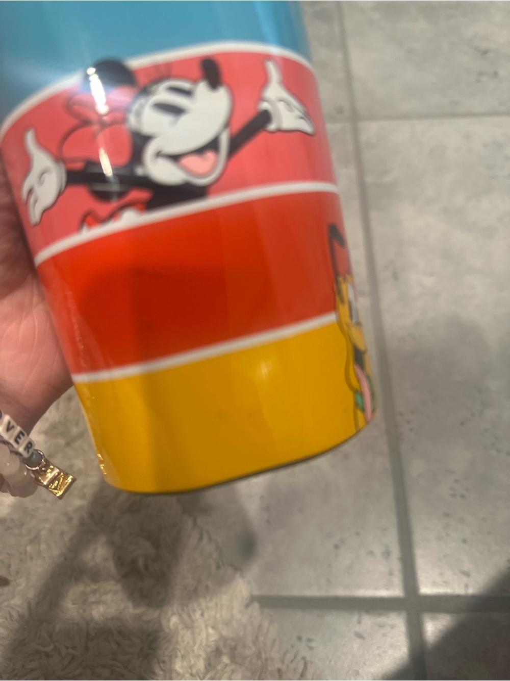 Disney’s Mickey & Friends Corkcicle canteen 20oz - Picture 8 of 8